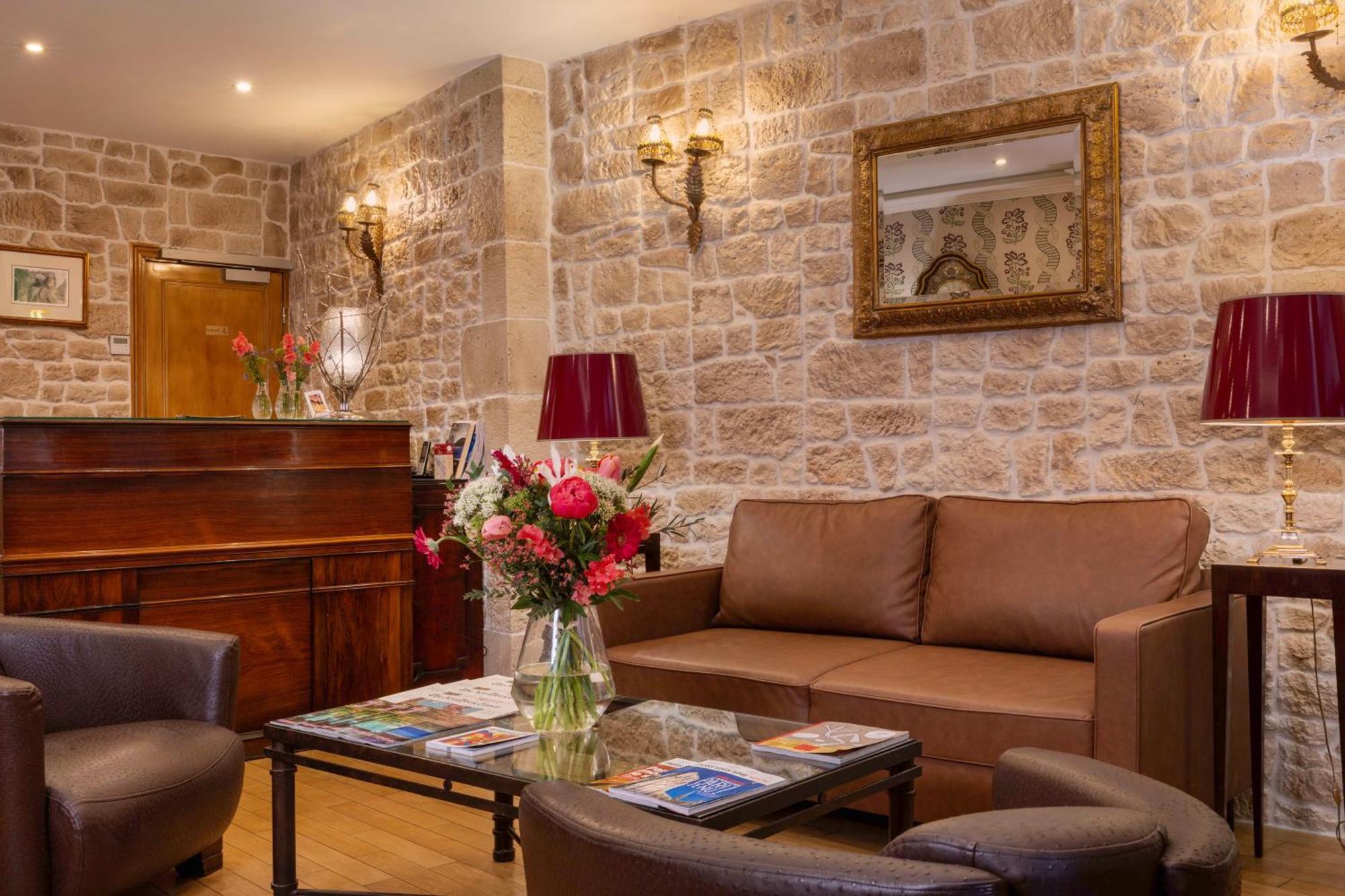 Relais Du Vieux 4* Parigi
