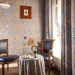 Relais Hotel Du Vieux Paris