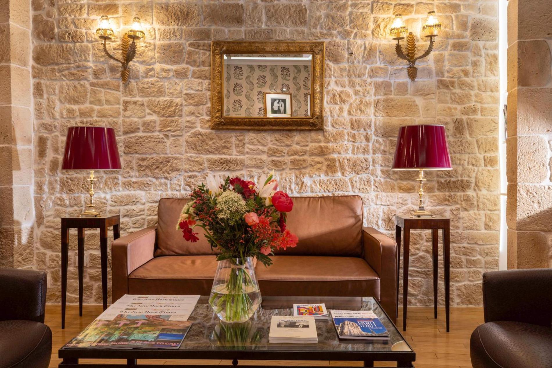 Relais Du Vieux Hotel 4*